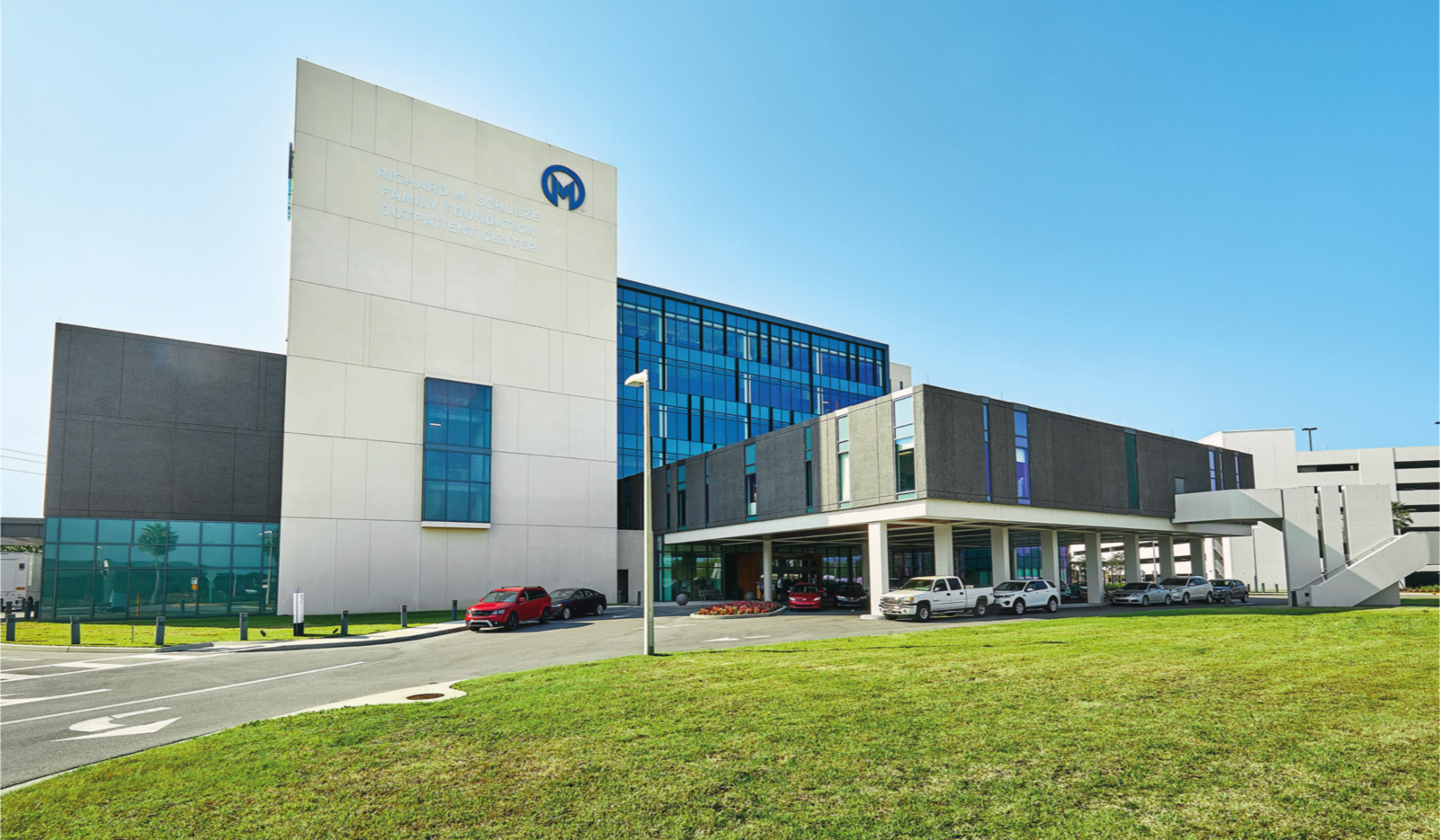 Tecnoglass USF Moffitt McKinley